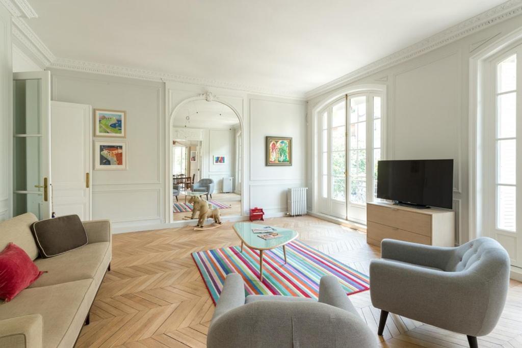 Apartment Avenue Frederic Le Play By Onefinestay Paris