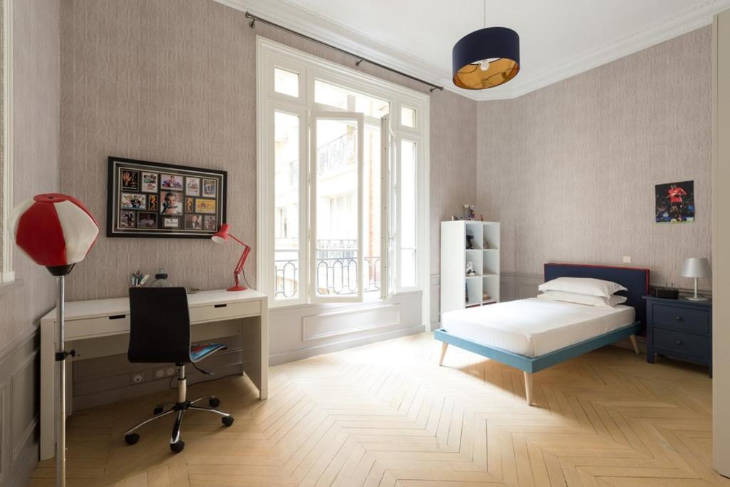 Avenue Frederic Le Play By Onefinestay * Paris
